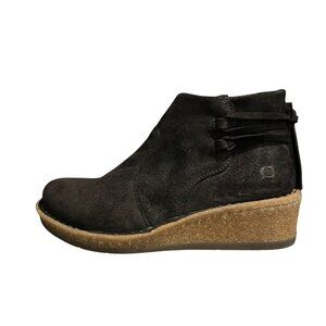 Born Viana Black Suede Leather Wedge Ankle Boots Womens, Size 7 NWOB
